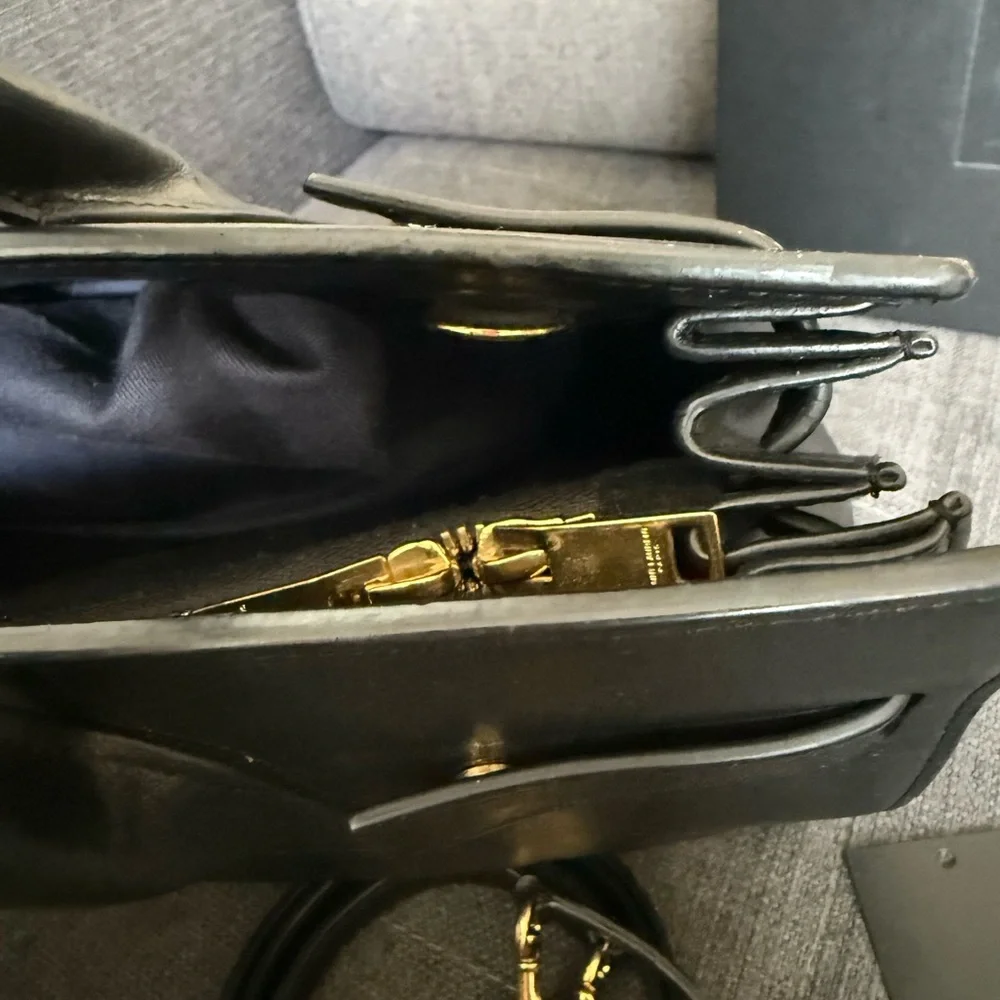 Saint Laurent Sac de Jour leather tote - Picture 9 of 14